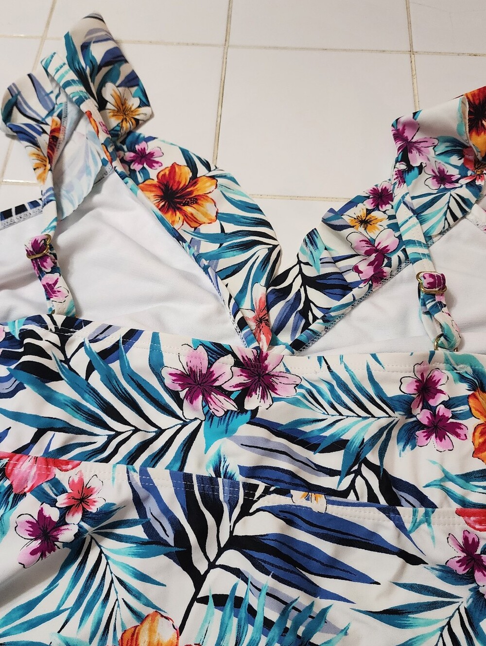 Tankini Top - Picture 2 of 3